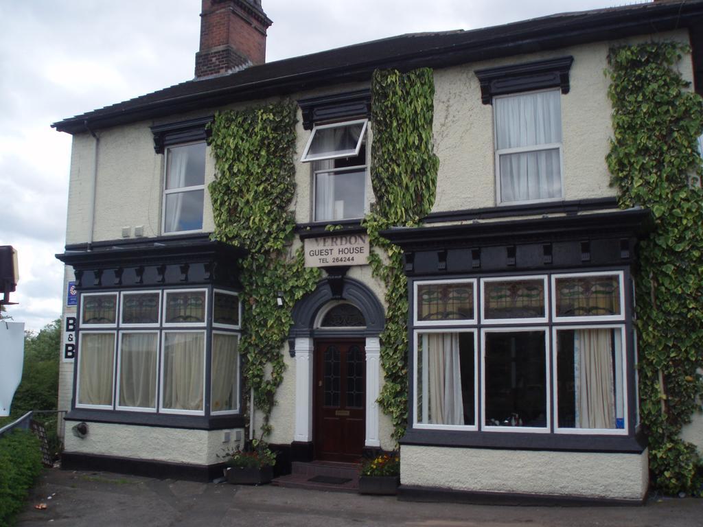 Verdon Guest House Stoke-on-Trent エクステリア 写真